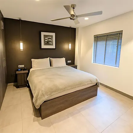 Apartment Orquidario In The Centre And Near The Estepona